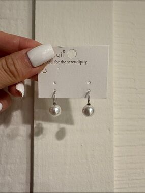 Silver Pearl Drop Earrings